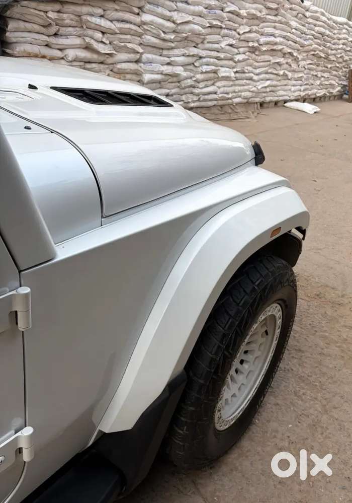 Mahindra Thar Roxx 2025