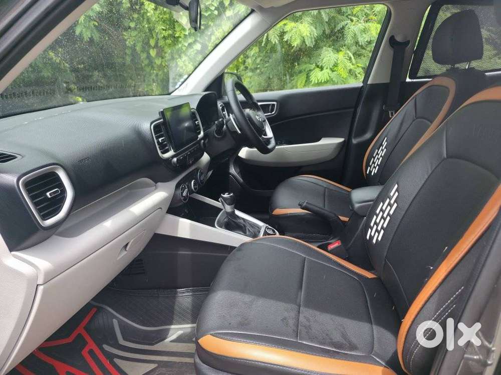 Hyundai Venue 1.0 S (o) Turbo Dct, 2024, Petrol
