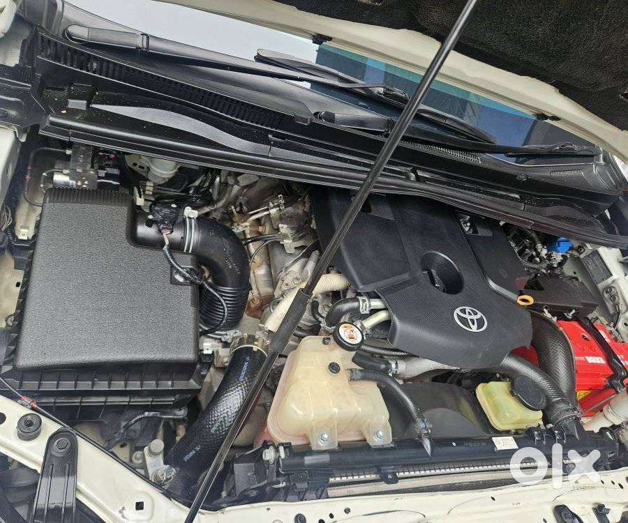 Toyota Innova Crysta 2.4 Vx Mt 8s, 2020, Diesel