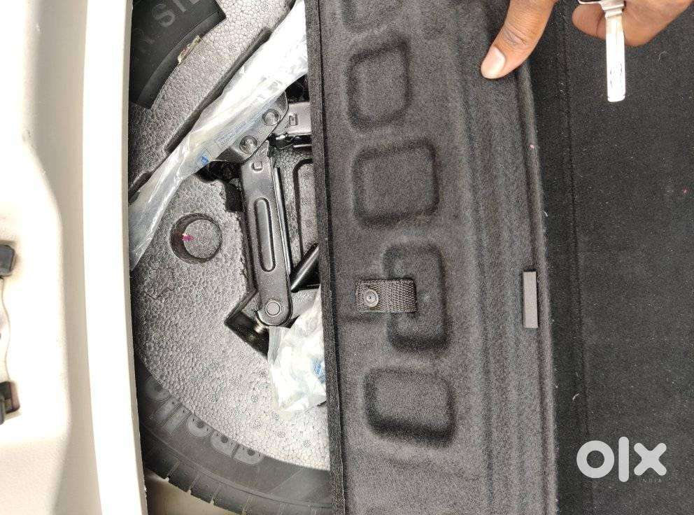 Mahindra Xuv300 W6, 2019, Petrol