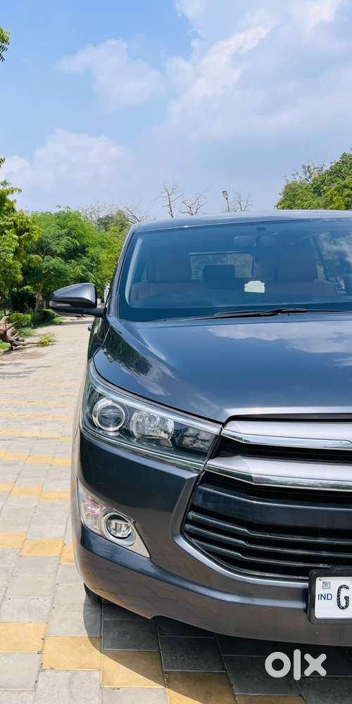 Toyota Innova Crysta 2.4 V 8 Str, 2019, Diesel