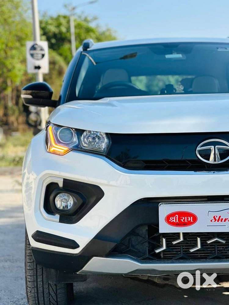 Tata Nexon 1.2 Revotron Xza Plus, 2022, Petrol