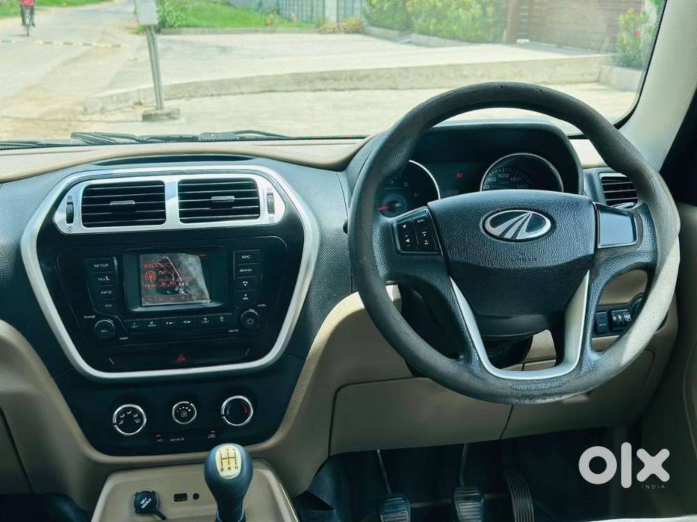 Mahindra Tuv 300 T8, 2018, Diesel