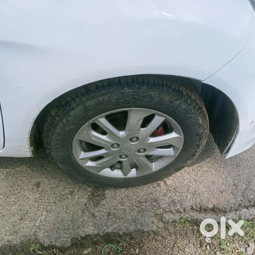Honda Amaze 2014