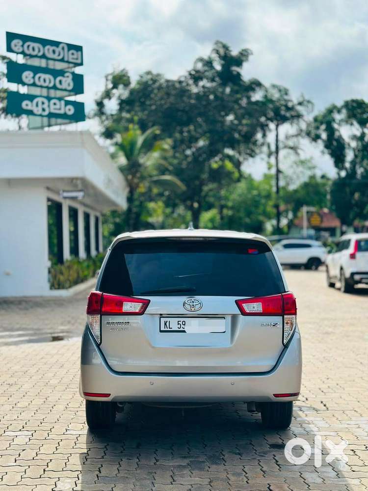 Toyota Innova Crysta 2.8z Automatic, 2018, Petrol