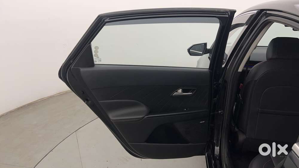 Hyundai Verna 1.5 Sx (o) Turbo Petrol Dct, 2023, Petrol