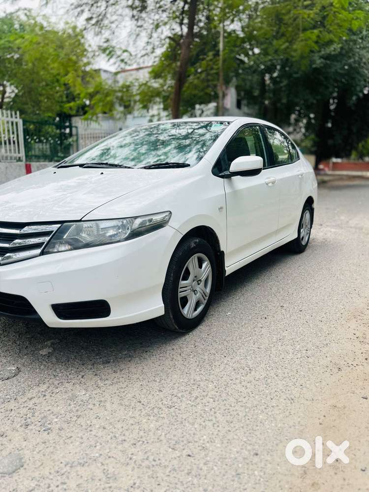 Honda City V At Exclusive, 2013, Petrol