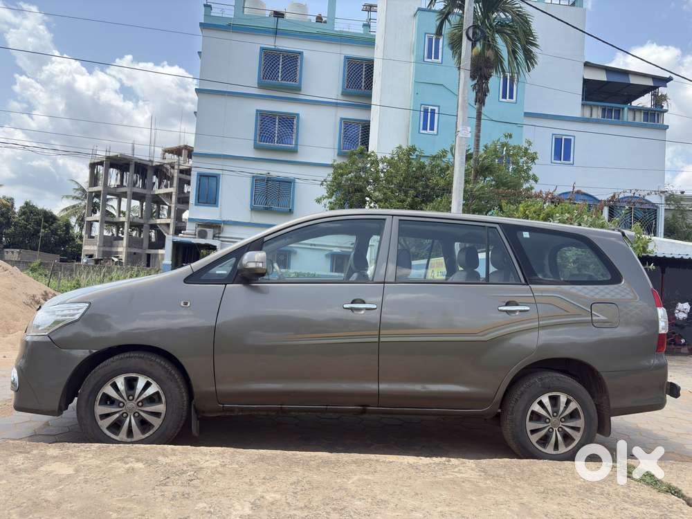 Toyota Innova 2.5 V 7 Str, 2015, Diesel