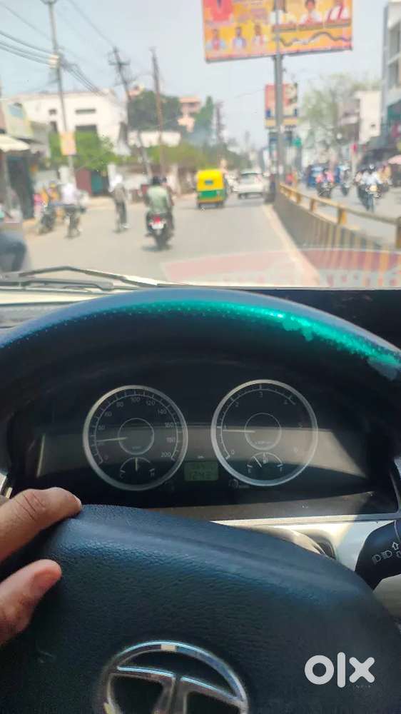 Tata Safari Storme 2015 Diesel 2nd Owner