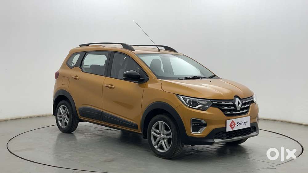 Renault Triber Rxz, 2022, Petrol