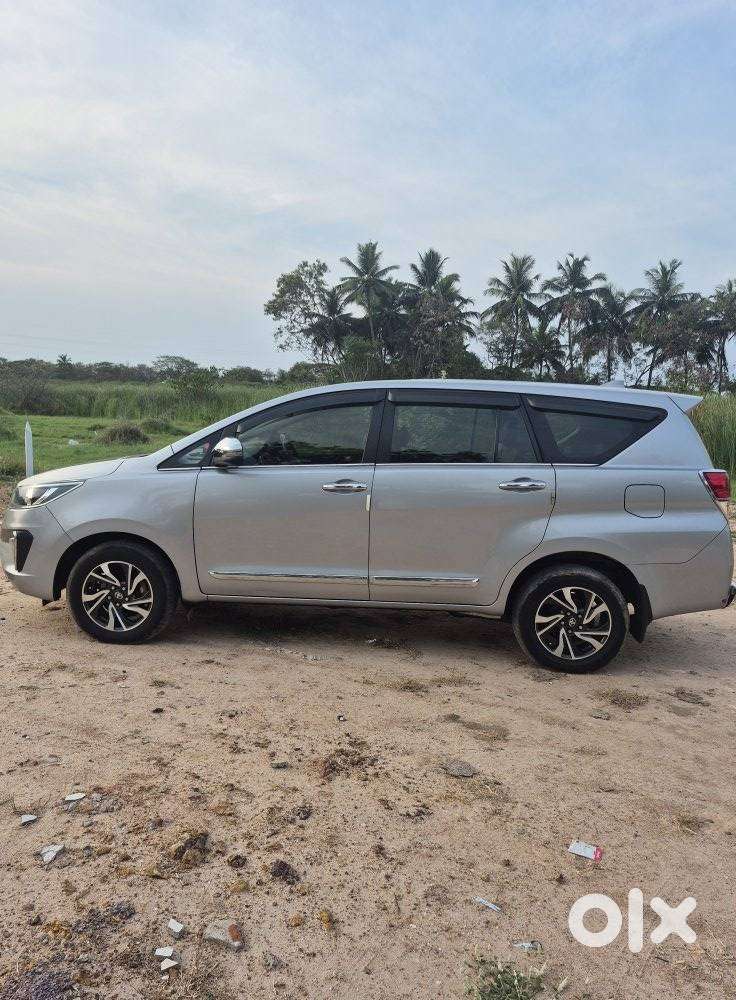 Toyota Innova Crysta 2.4 G Mt, 2021, Diesel