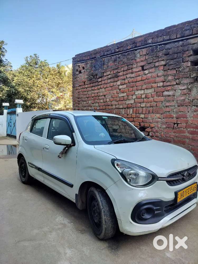 Dusra Kaam Karna Hai Ess Liye Gadi Bech Rhe Hai