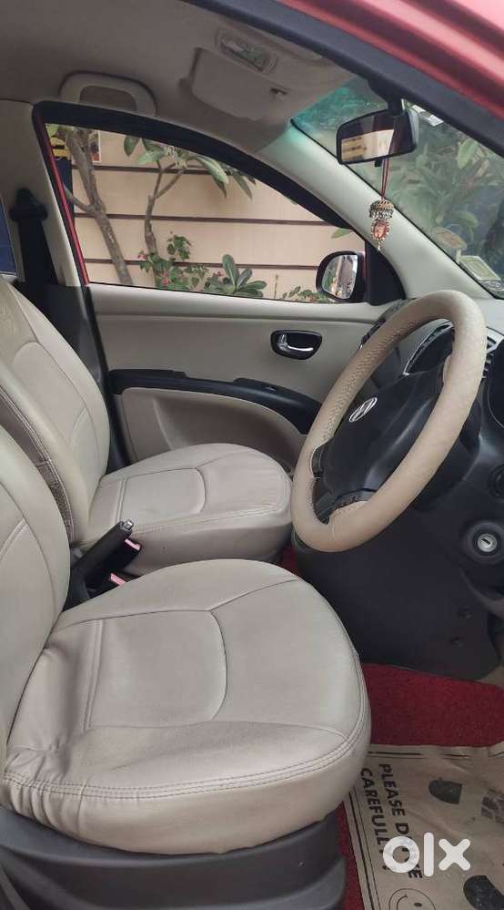Hyundai I10 Sportz At, 2011, Petrol