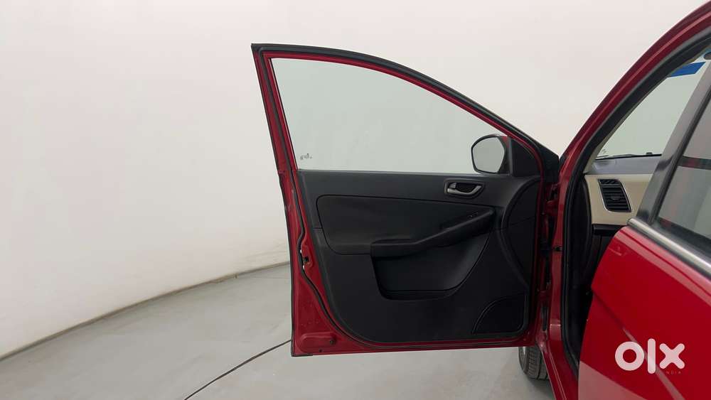 Tata Zest Revotron 1.2 Xt, 2014, Petrol