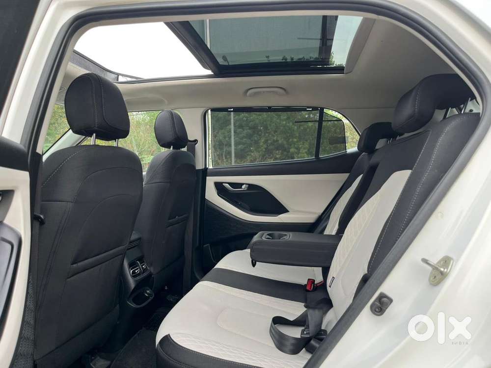 Hyundai Creta Sx 1.5 Petrol Cvt, 2022, Petrol