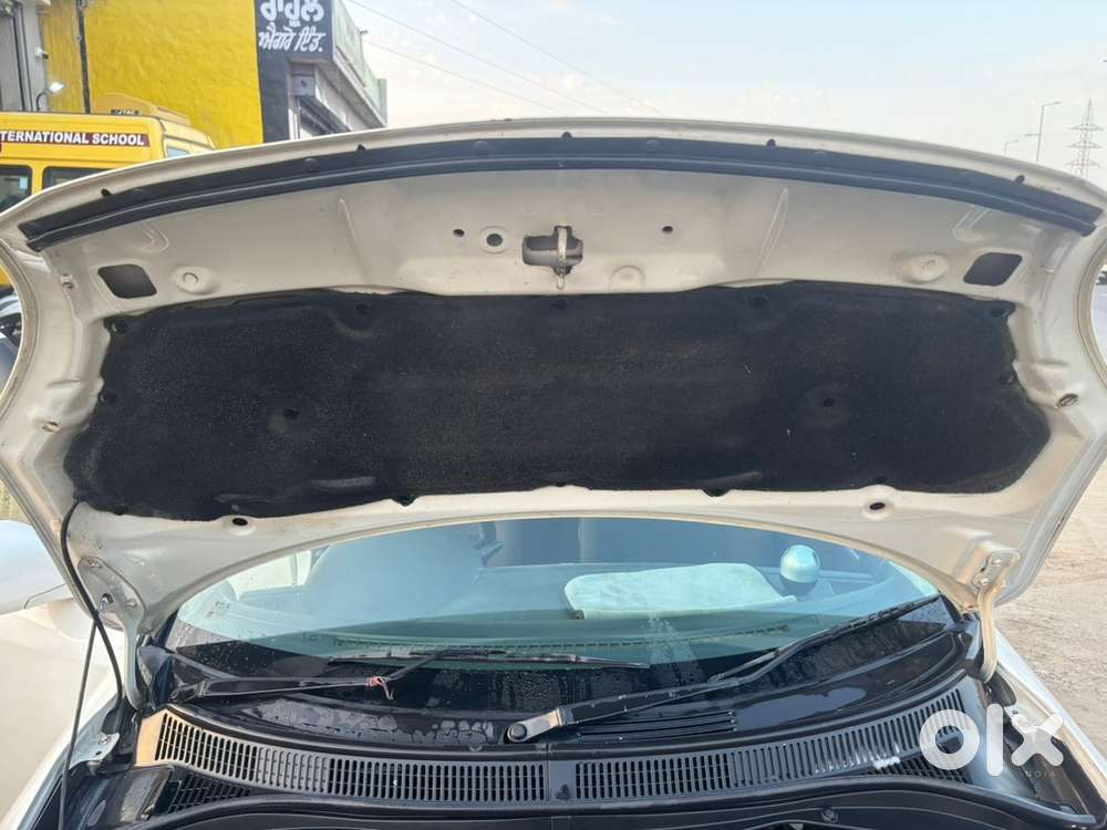 Maruti Suzuki Swift 2011 Petrol 78000 Km Driven