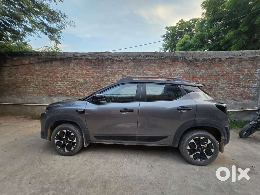 Renault Kiger Petrol 2025