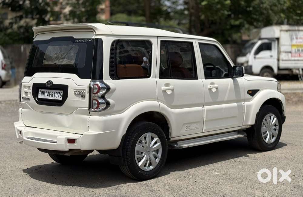 Mahindra Scorpio S4, 2015, Diesel