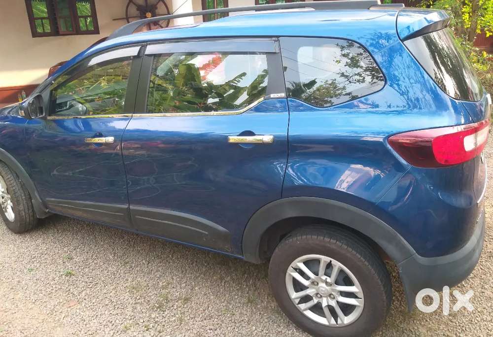 2020 Feb 7seater 43300km Company Service New Tyres Just5000km
