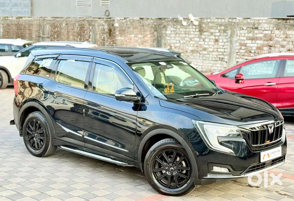 Mahindra Xuv700 2.2 Ax 7 Diesel At Luxury Pack Str, 2025, Diesel