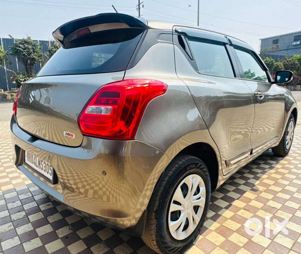 Maruti Suzuki Swift Vxi + Manual, 2023, Petrol