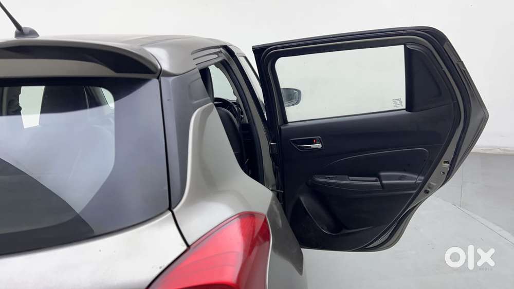 Maruti Suzuki Swift Vvt Vxi, 2021, Petrol