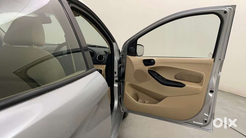 Ford Figo Aspire Titanium, 2017, Petrol
