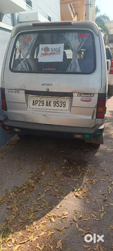 Maruti Suzuki Omni 2010