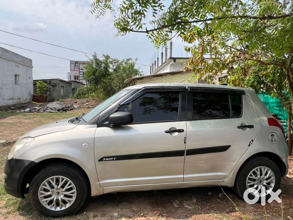 Maruti Suzuki Swift 2007 Petrol 153000 Km Driven
