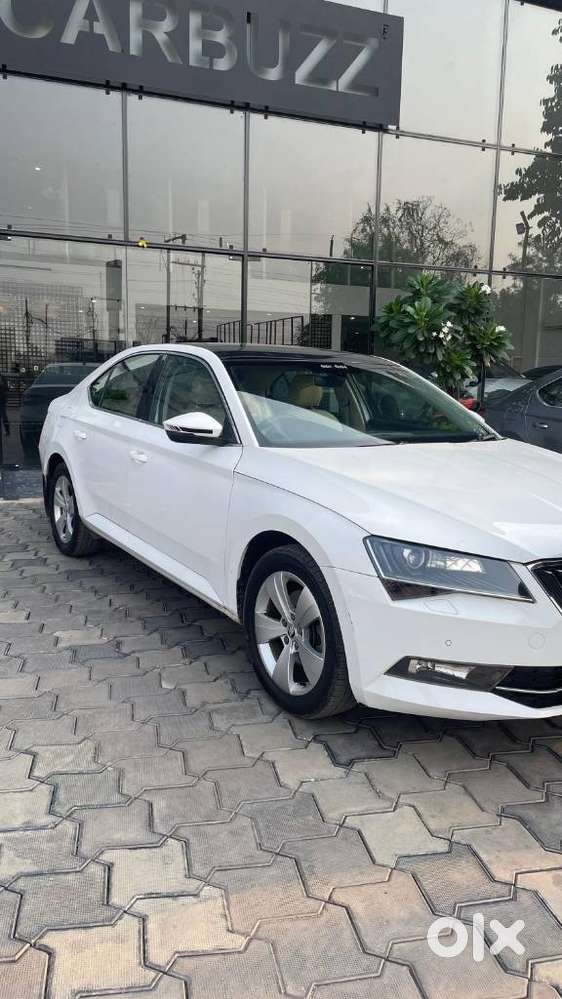 Skoda Superb, 2018, Petrol