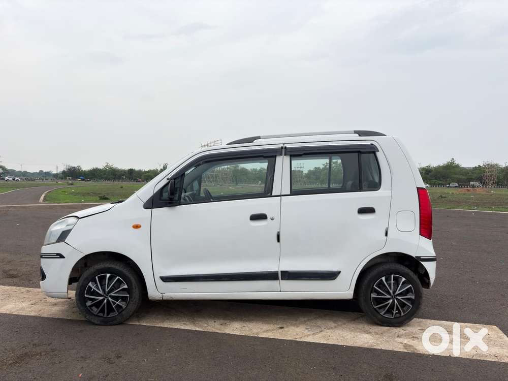 Maruti Suzuki Wagon R Lxi Bs Iv, 2012, Petrol
