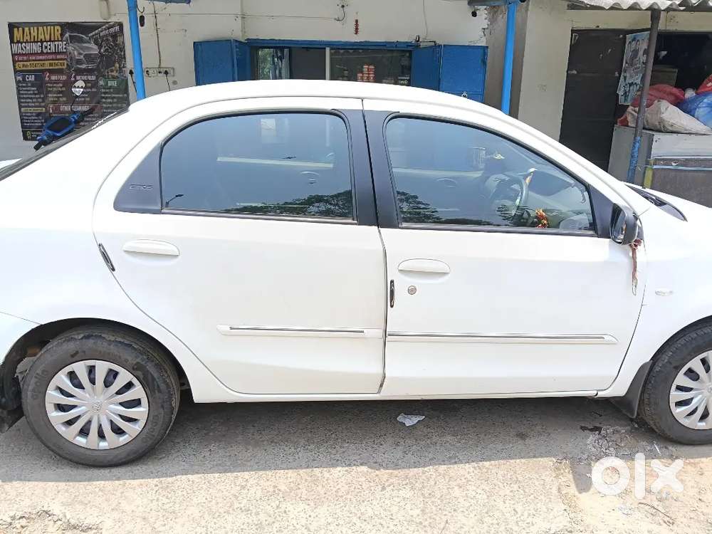 Toyota Etios 2013 Petrol 31000 Km Driven