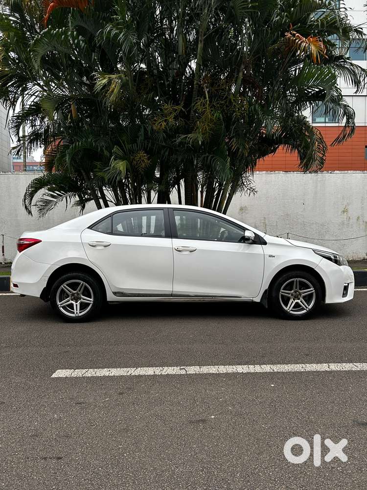 Toyota Corolla Altis 1.8 For Sale