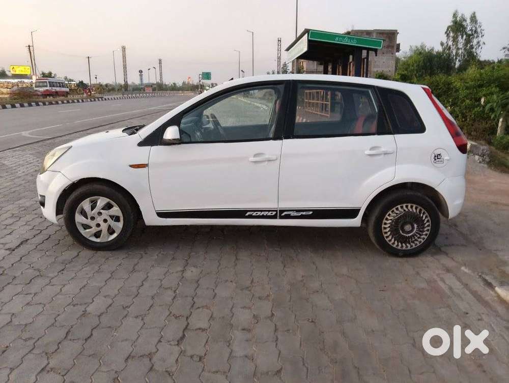 Ford Figo 2012-2015 Diesel Celebration Edition, 2012, Diesel