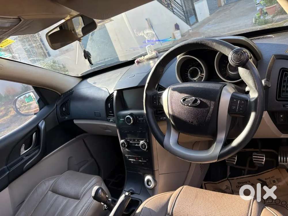 Mahindra Xuv500 2016 Diesel 84000 Km Driven