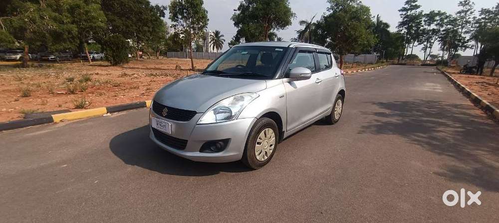 Maruti Suzuki Swift Vxi, 2014, Petrol