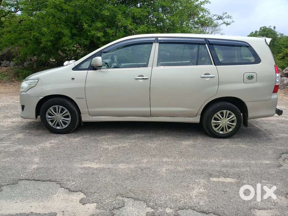 Toyota Innova Diesel 2013