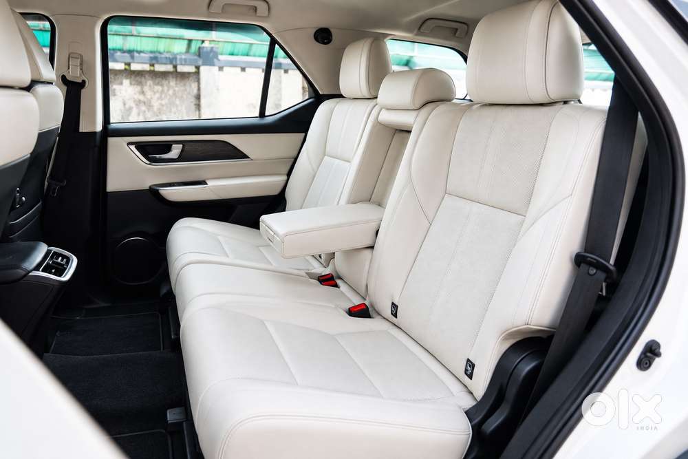 Land Rover Range Velar P250 Se, 2026, Petrol