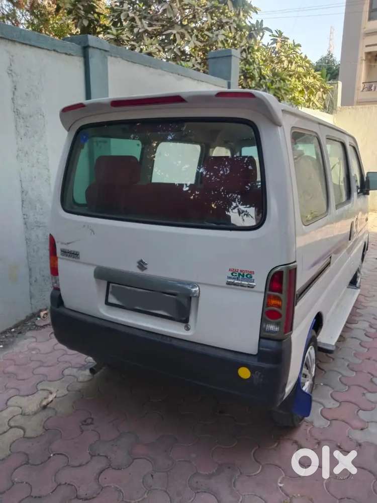 Eeco 5 Star Cng/petrol