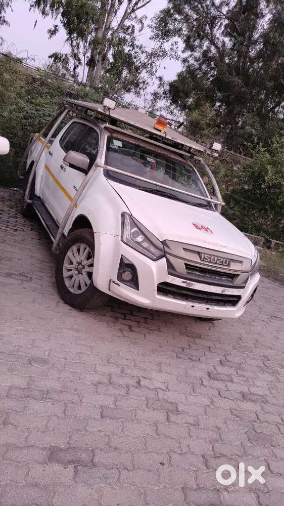 Isuzu V-cross Z Prestige 2022