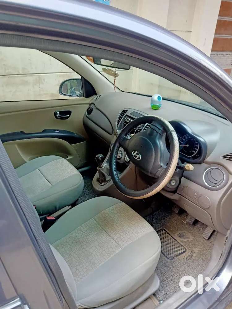 Hyundai I10 2011 Petrol Well Maintained