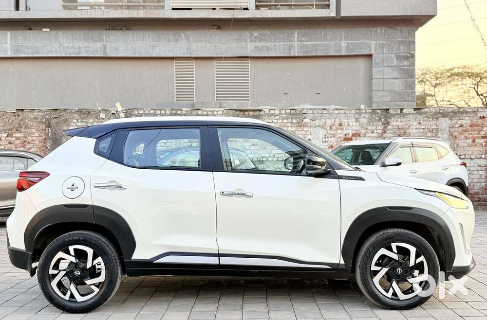 Nissan Magnite 1.0 Xl Turbo Cvt, 2022, Petrol