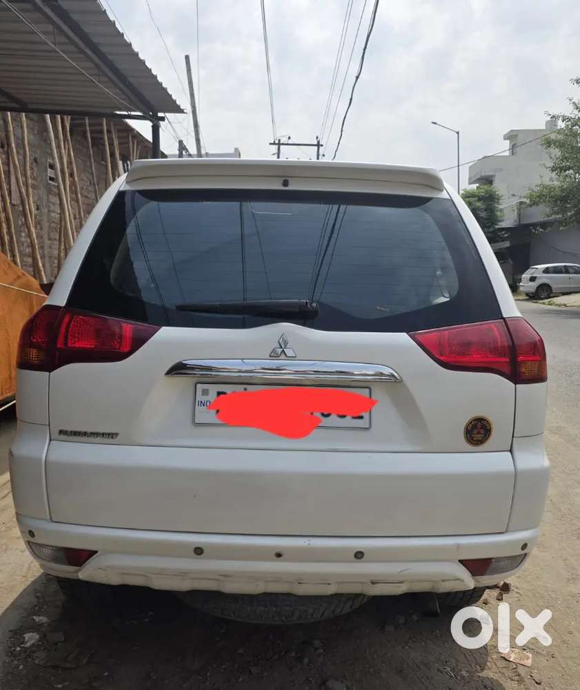 Mitsubishi Pajero Sport 2014 Diesel 118000 Km Driven