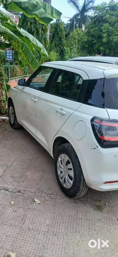 Maruti Suzuki Swift Vxi 2026