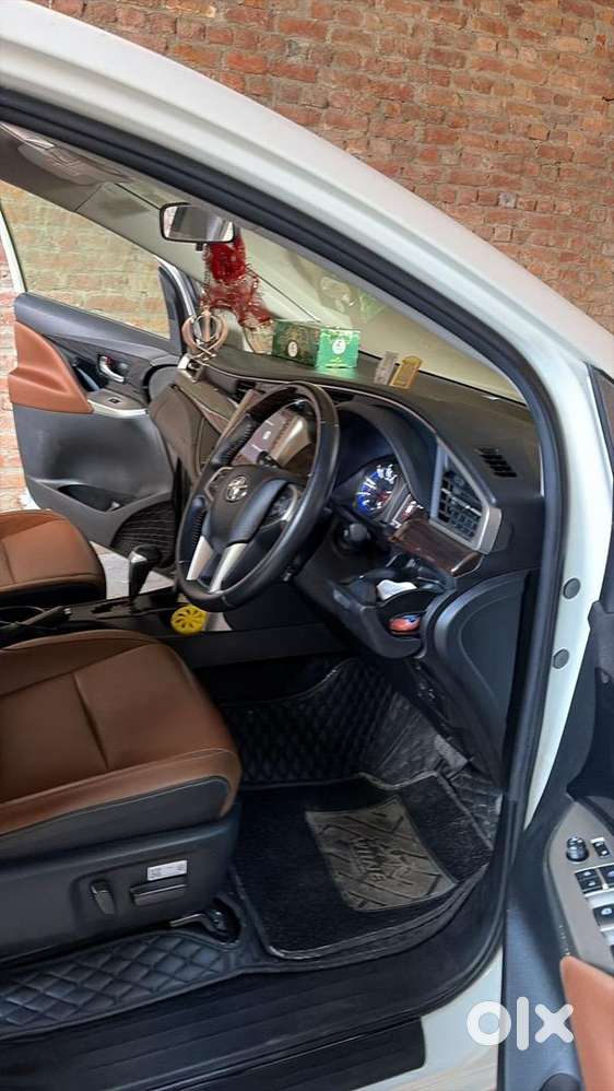Toyota Innova Crysta 2021 Diesel Well Maintained