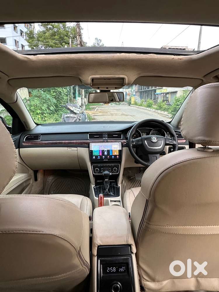 Skoda Superb 2011 2.0 Tdi Automatic