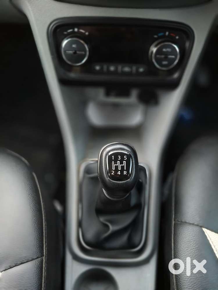 2021 Tata Tiago Petrol Manual