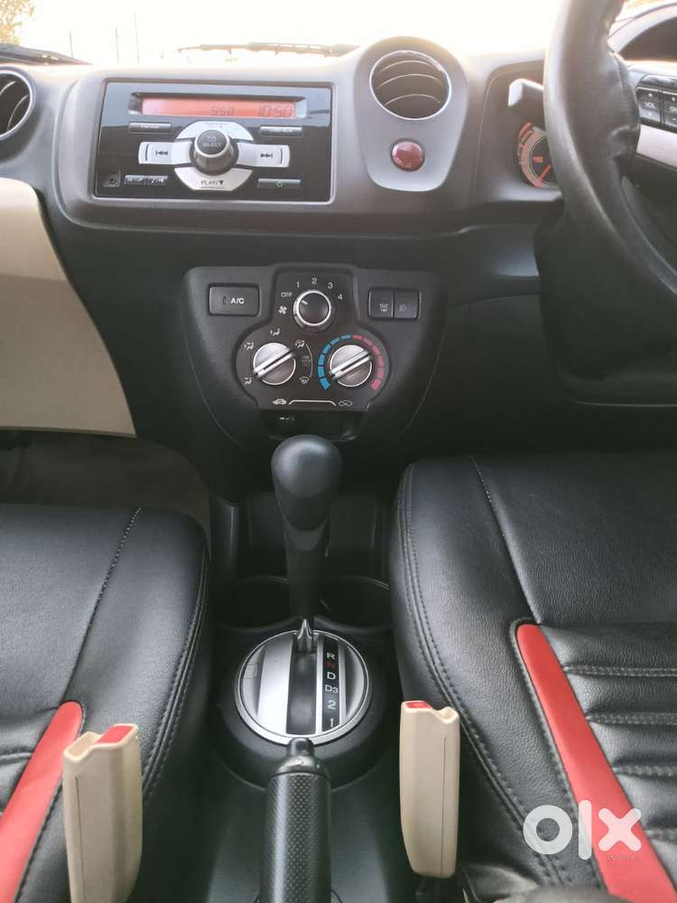 Honda Brio 2013-2016 Vx At, 2013, Petrol