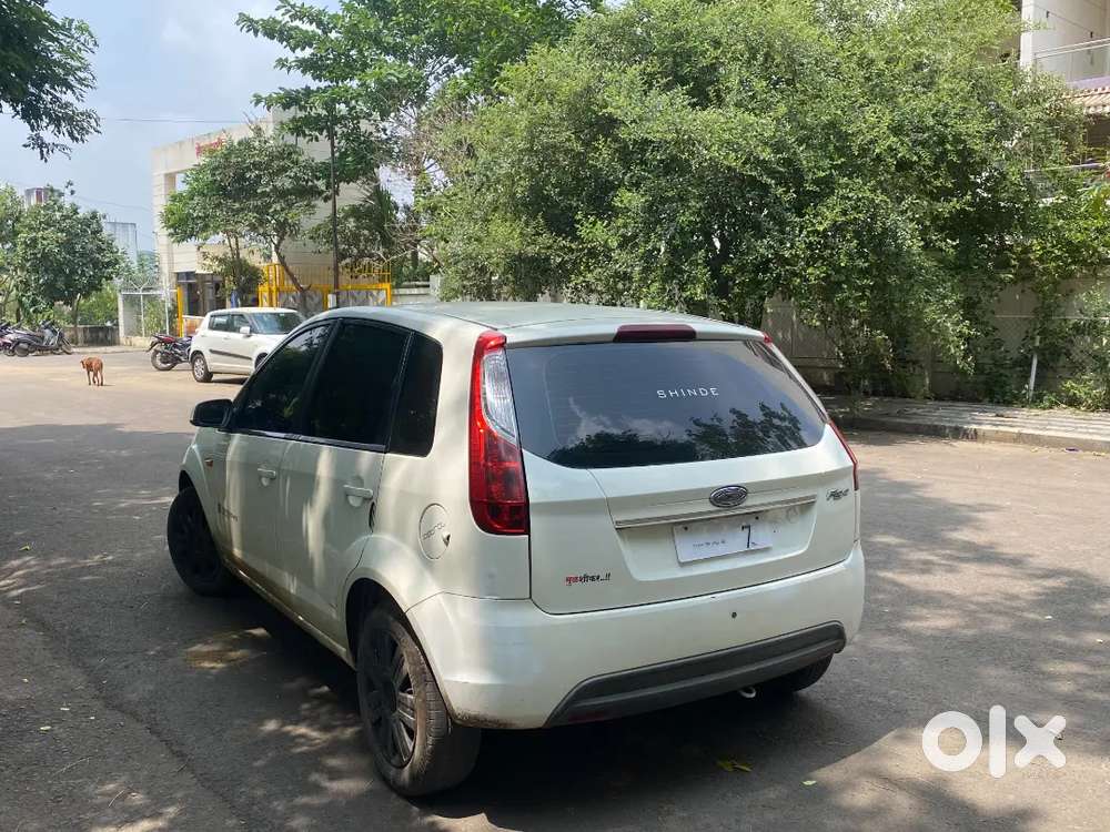 Ford Figo 2013 Petrol Manual