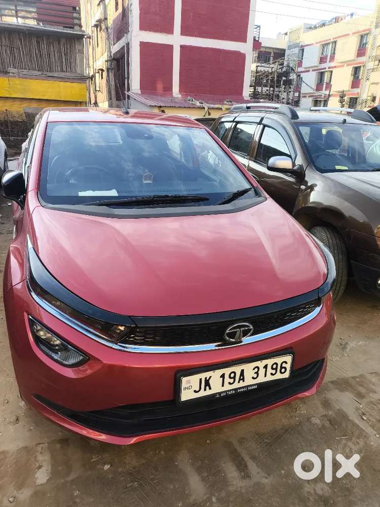 Tata Altroz 2023 Petrol 12000 Km Driven